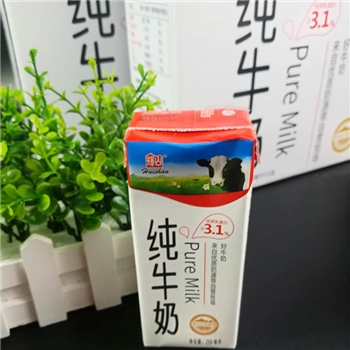 輝山純牛奶（250ml12盒箱）超高溫滅菌全脂禮盒裝